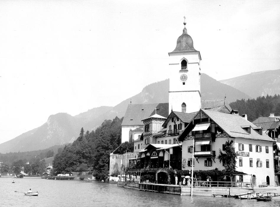 Hotel Weisses Rössl, St. Wolfgang, Upper Austria, 1900s.