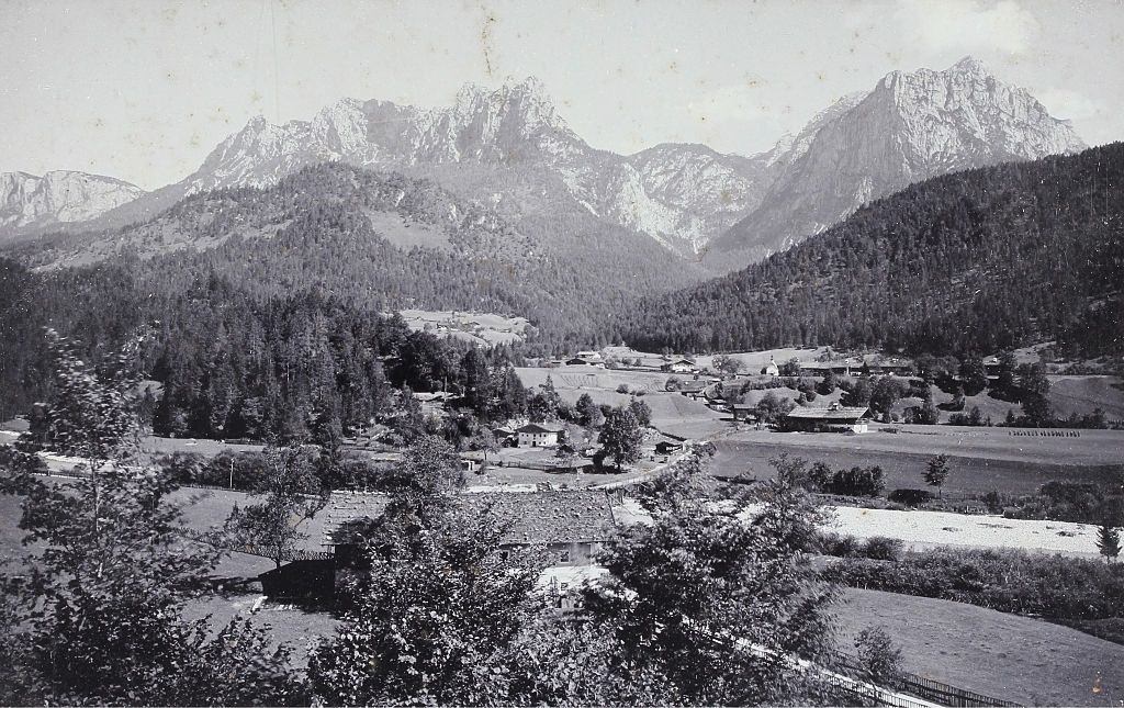 Au Bei Lofer, Salzburg, 1900.