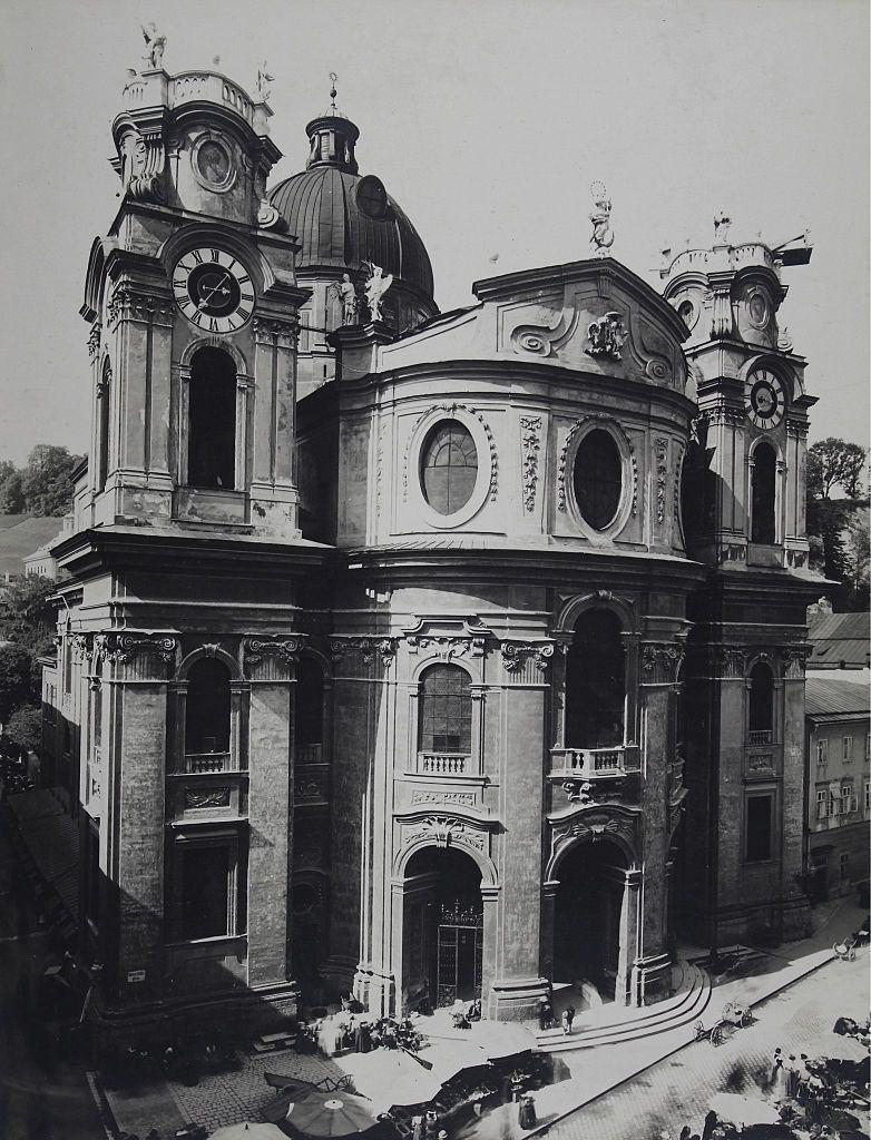 The Collegiate Church in Salzburg, 1900.