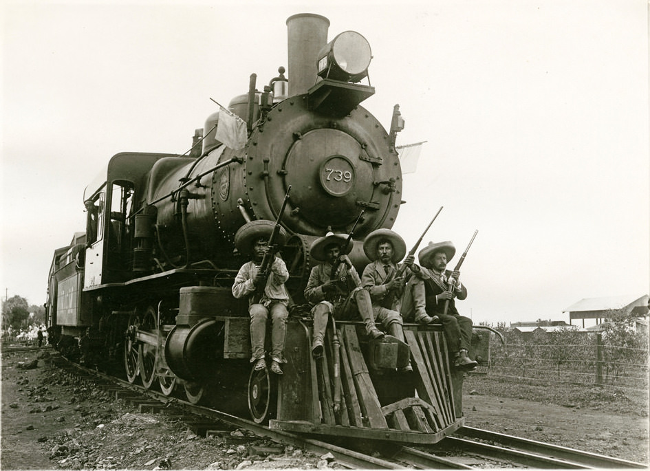 Zapatistas and Nacional de Mexico, Cuernavaca, Morelos, 1911