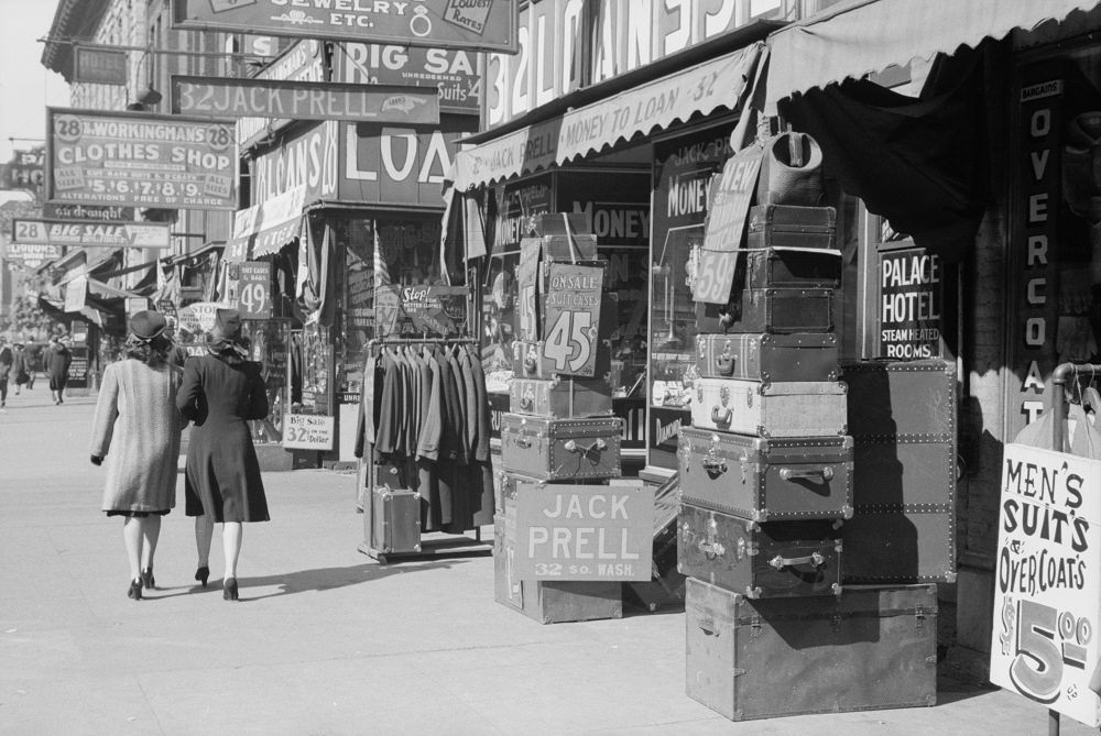 Pawnshops and secondhand stores in Gateway District, Minneapolis, 1930s.