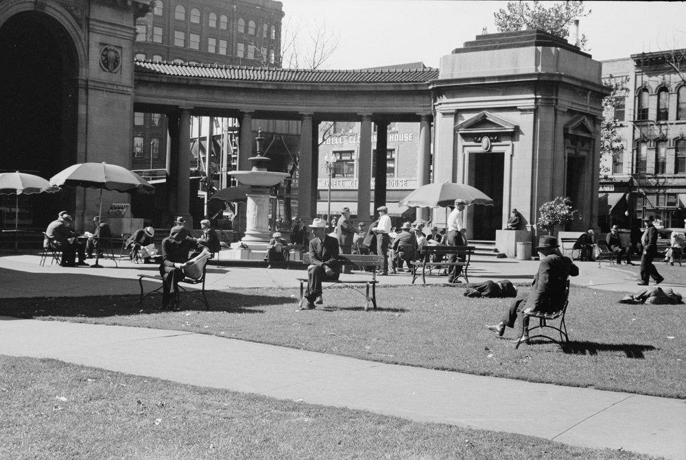 Gateway District, Minneapolis, 1930s.