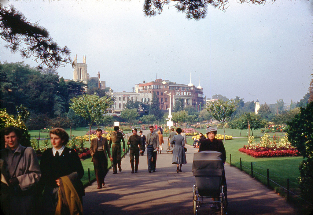 Bournemouth Gardens, 1952