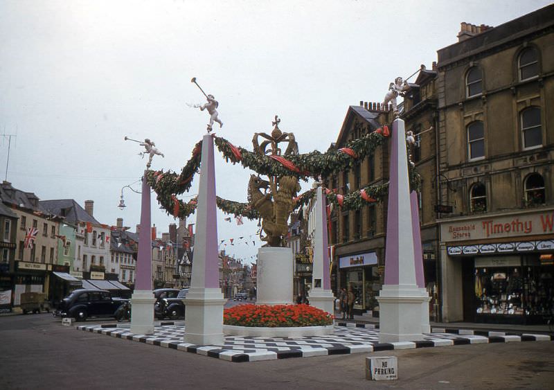 Coronation decorations at Cirencester