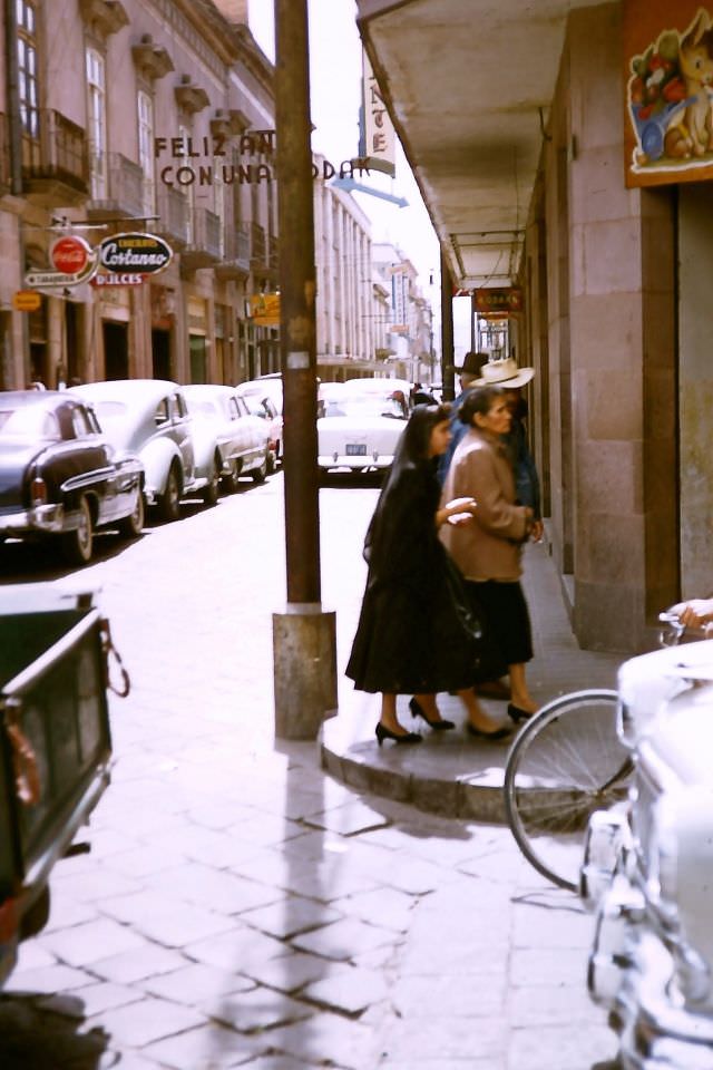 Street scene, San Luis Potosí, March 1958