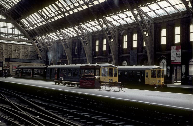 Diesel trains on platforms 5 and 6 at Manchester Central Station in the mid-1960s.