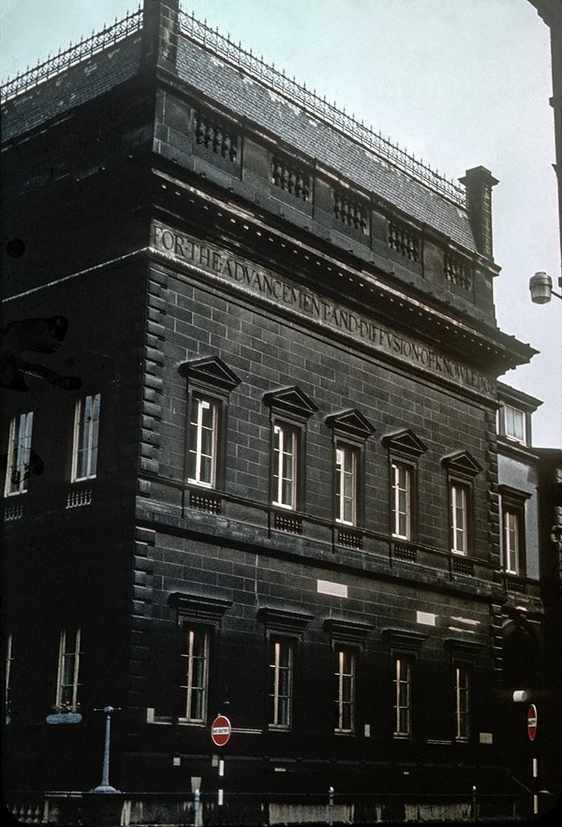 The George Street facade of the Athenaeum, 1960s.