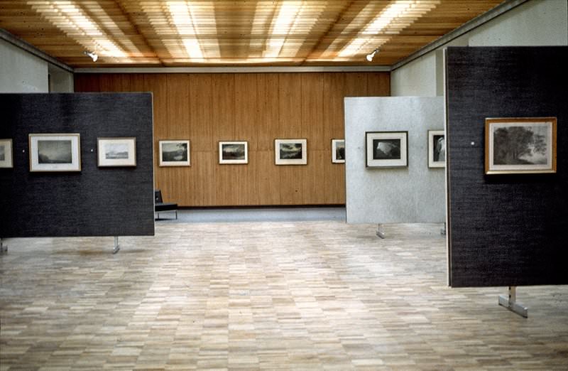 Interior of the Whitworth Art Gallery in the mid-1960s, after a refurbishment scheme designed by Bickerdike Allen & Partners.