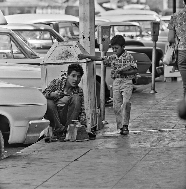 Shoe shine boy and “chicklets” gum salesman, Tijuana, 1964