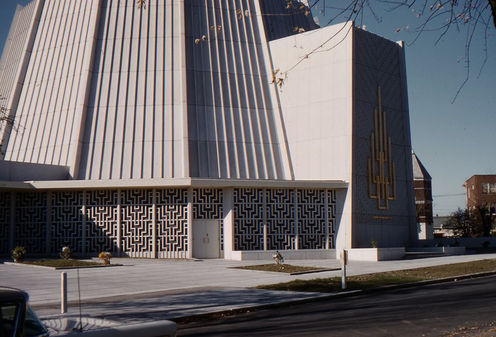 Jewish Synagogue, November 1960