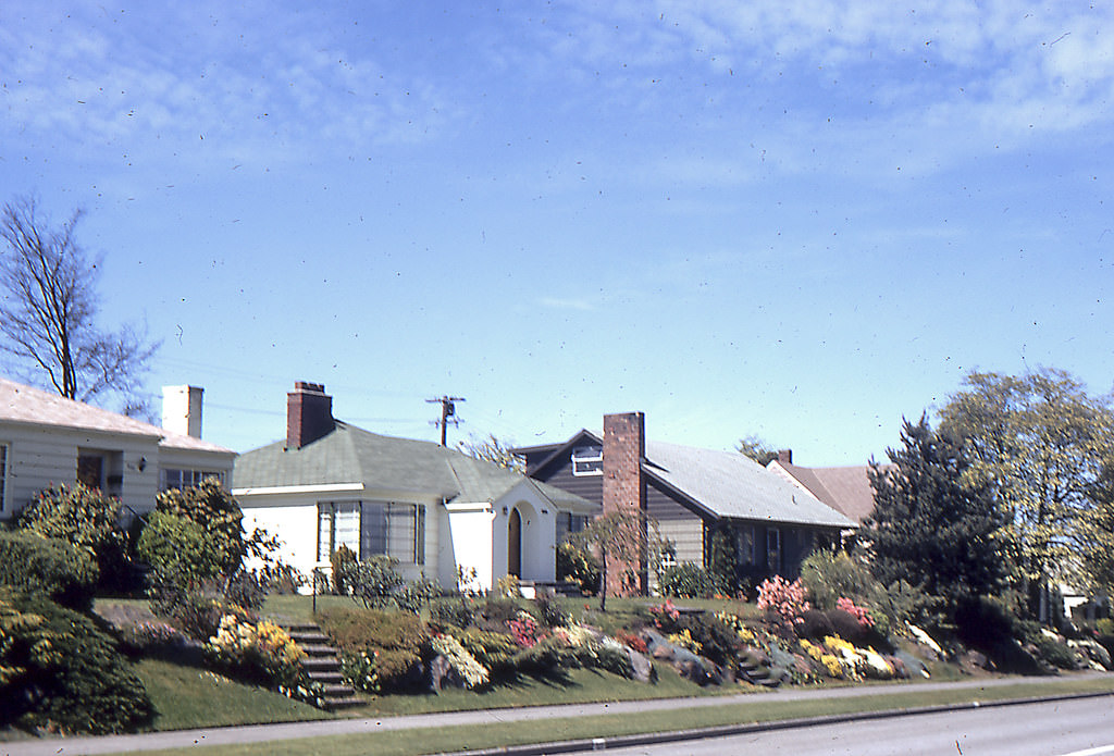 U of W Fountain & Graduate, June 1967