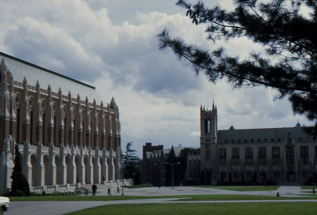 Campus Spr Library & Admin, April 1969