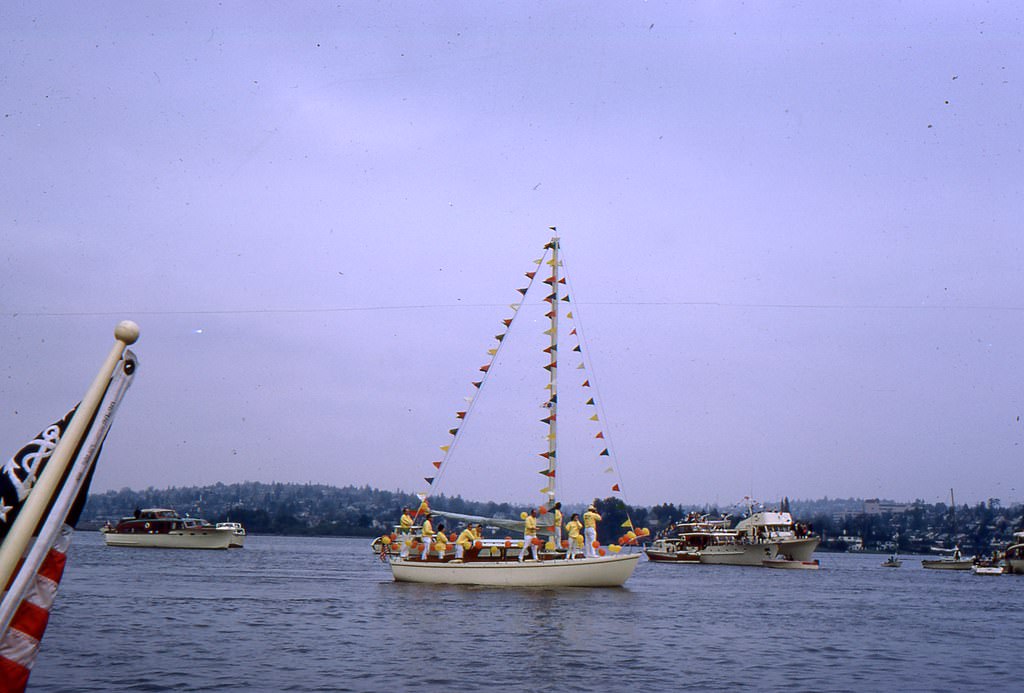 Fascinating Vintage Photos Show What Seattle Looked Like in the 1960s