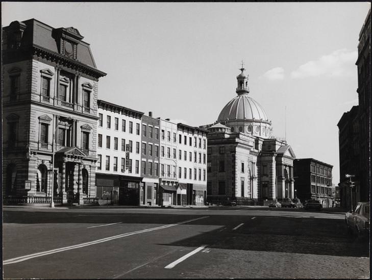 Williamsburg, looking east on Broadway from Bedford Avenue and South 6th Street, 1970s.