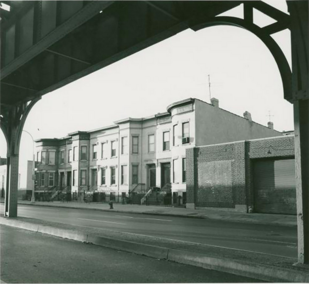 Home of Thompson Faulkner, 1472 Atlantic Avenue on May 2, 1978.