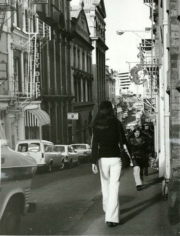 Swanson Street, looking east towards Shortland Street, September 1974