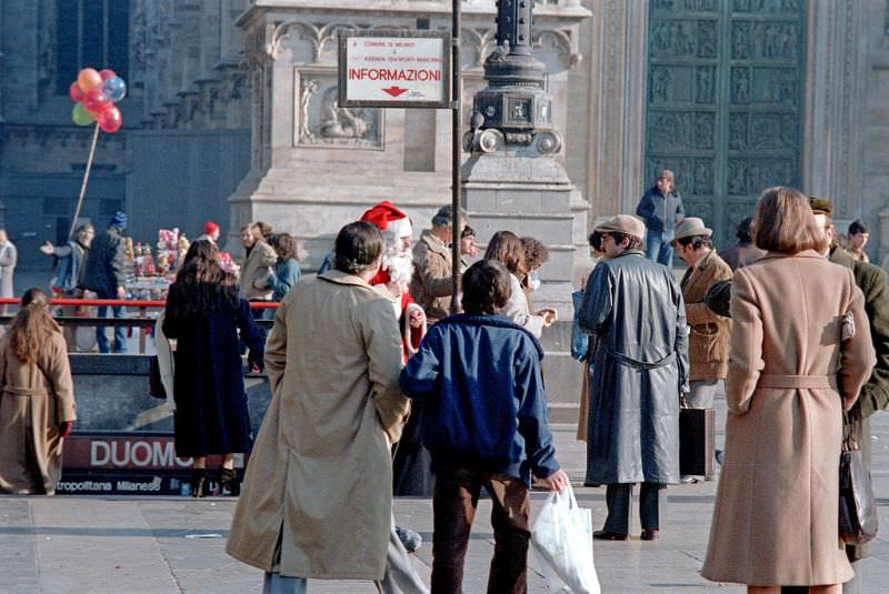 Piazza del Duomo, Milan, 1980