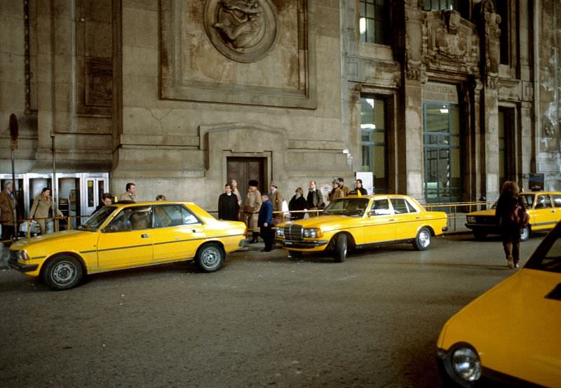 Stazione Centrale, Milan, 1983