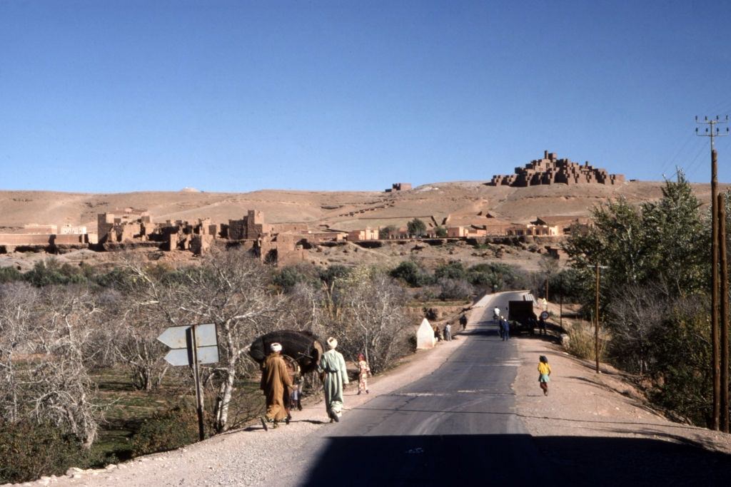 The road connecting Ouarzazate to Errachidia, 1980.