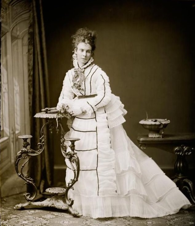 Miss Munro, Freeman Brothers Studio, 1871-1880