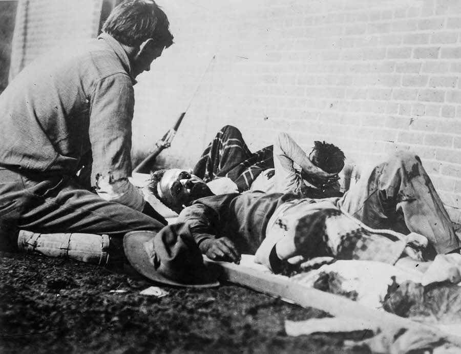 A soldier wounded in the battle for Ciudad Juarez receives treatment.