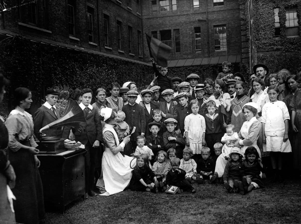 Belgian refugees in a Kensington workhouse, July 1914.