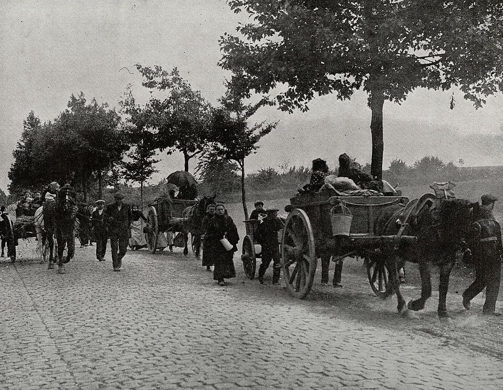 The inhabitants of the Belgian countryside fleeing by road. World War I 1914.