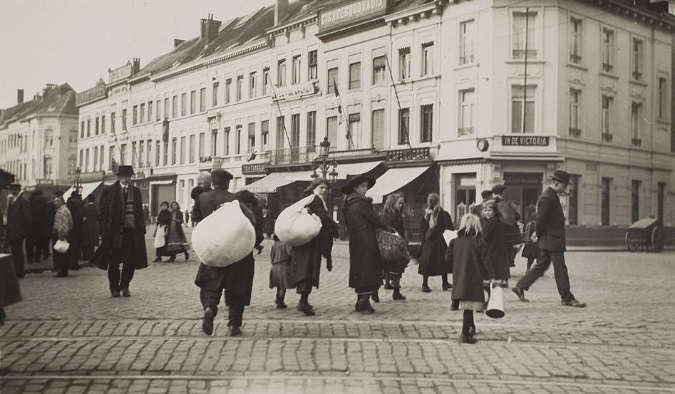 Belgian Refugees leaving the cities for Holland and England, 1916.