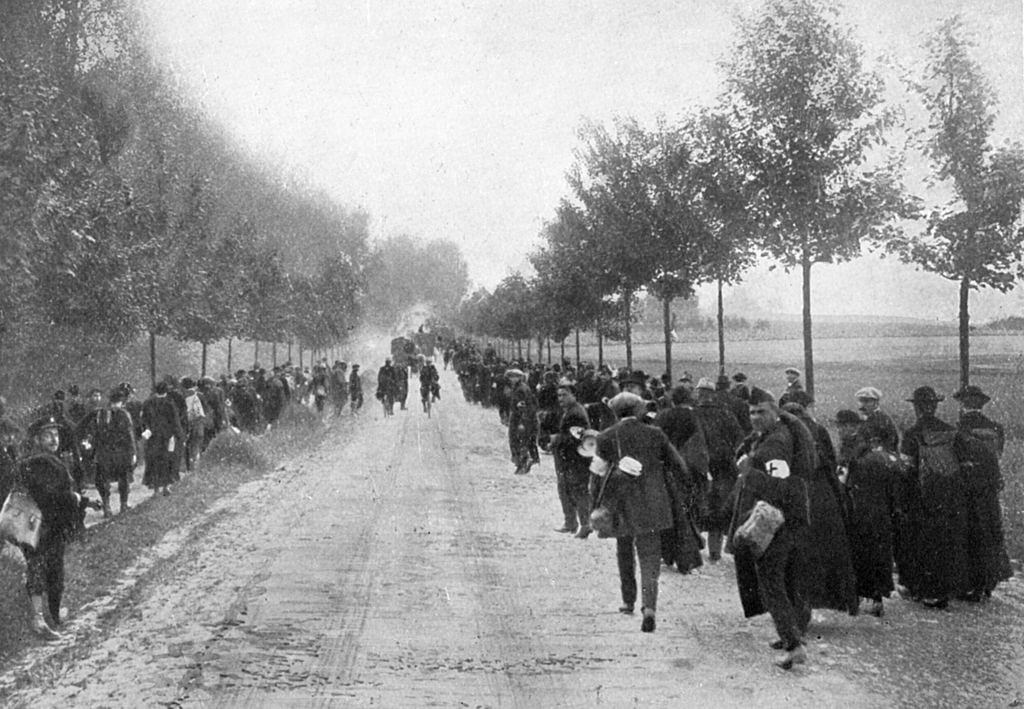 Belgians fleeing from Termonde, First World War.