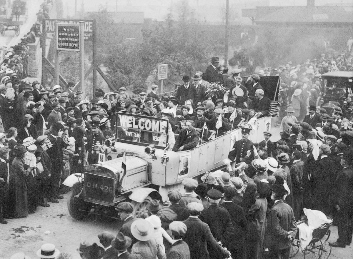 Belgian refugees arrive in the Welsh town of Rhyl, 1914.