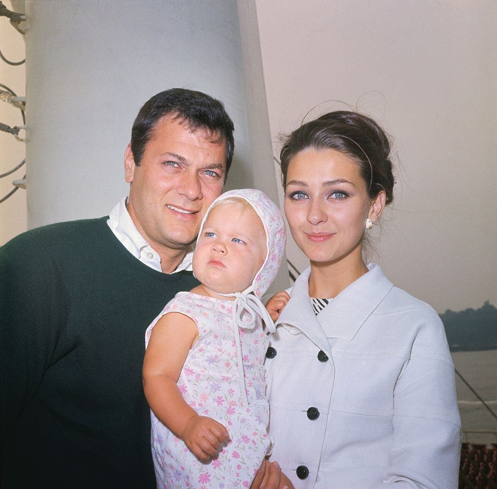 Christine Kaufmann with her husband, Tony Curtis and daughter Alexandra, 1964.