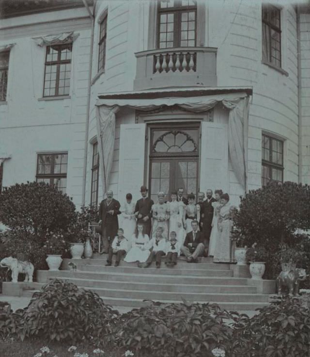 The royal family on the main staircase of Bernstorff Castle