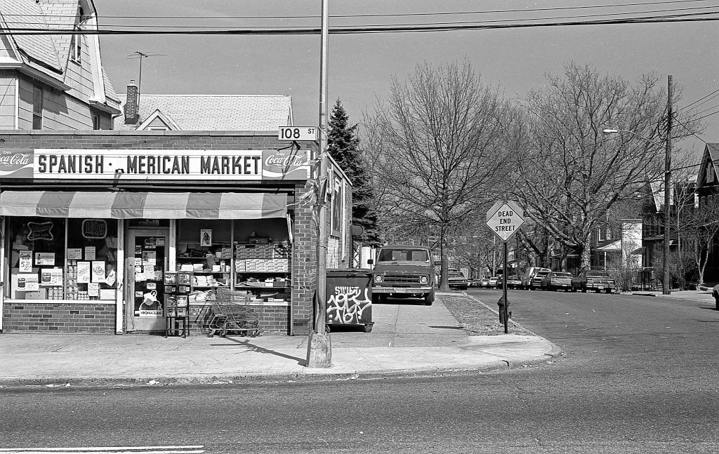 Spanish-American Market at the corner of 108th Street and 37th Drive in Corona. Queens, New York, 1982.