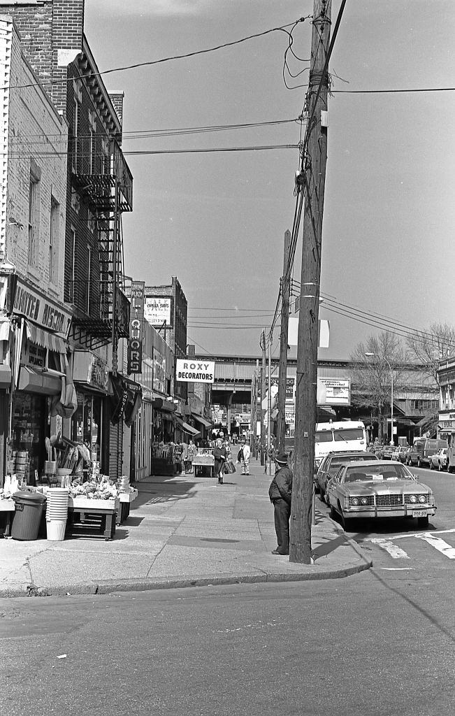 Roosevelt Avenue, from the intersection of National and 103rd streets, Corona. Queens, New York, 1982.