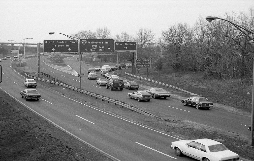 Grand Central Parkway, Corona. Queens, New York, 1982.