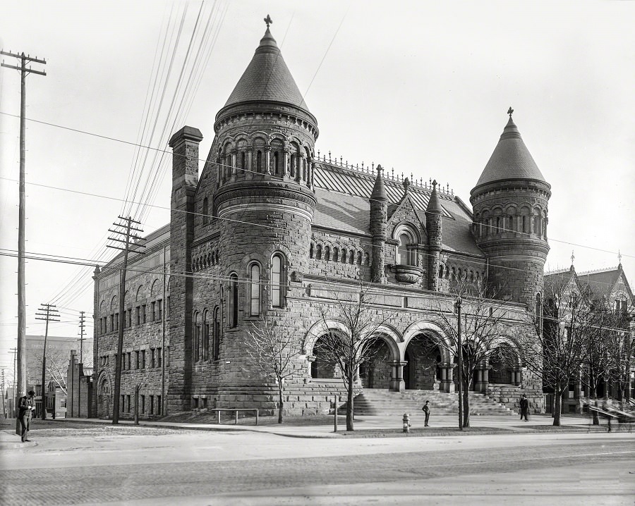 Detroit Museum of Art, 1899.