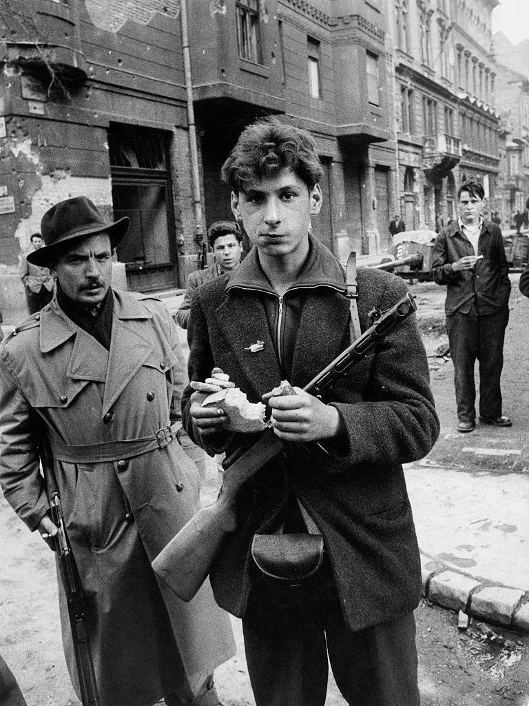 A young insurgent during the revolt of the Hungarian people against the Soviet tyranny. Budapest, November 1956