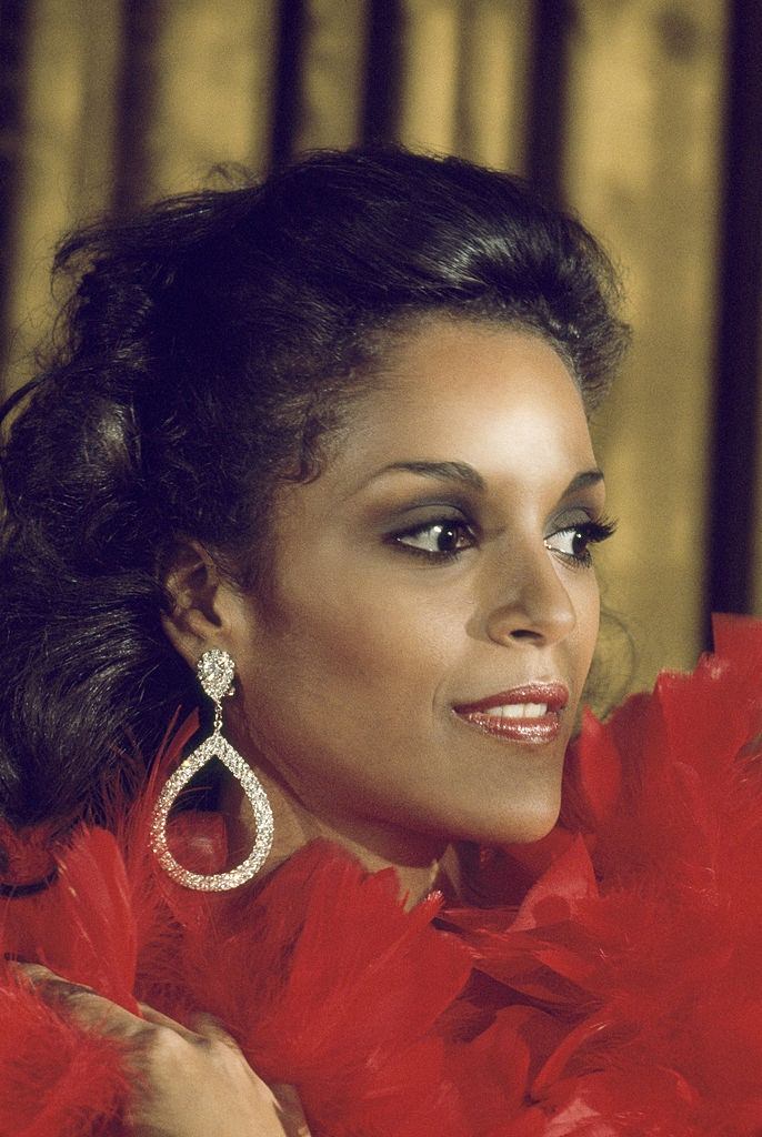 Jayne Kennedy in red dress, 1977.