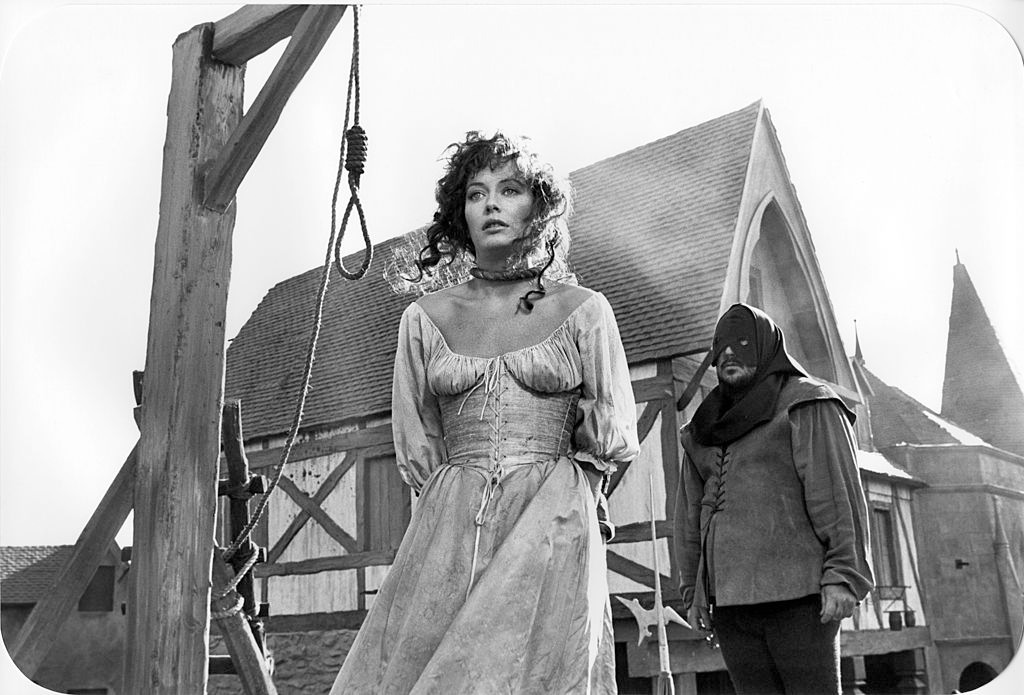 Lesley-Anne Down as Esmeralda in the film 'The Hunchback of Notre Dame', aka 'Hunchback', 1982.