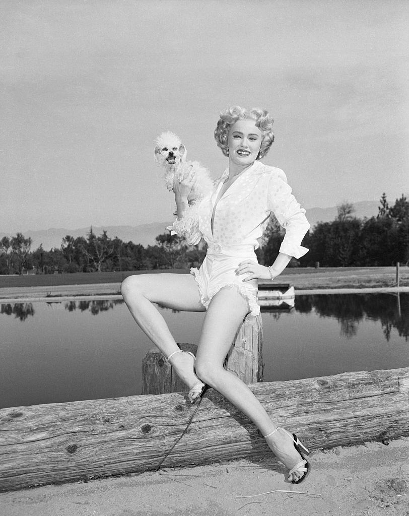 Mamie Van Doren with her dog, 1953.