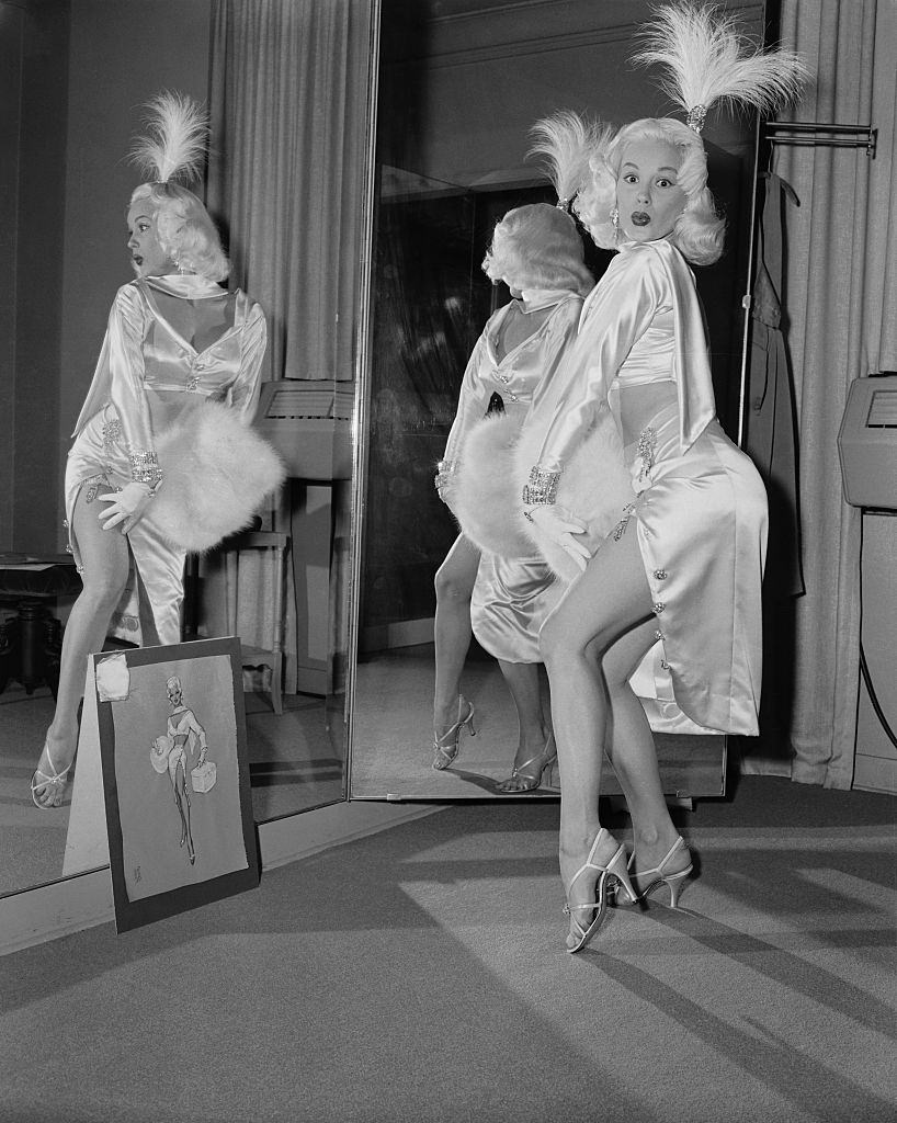 Mamie Van Doren Posing in Mirrors, 1958.