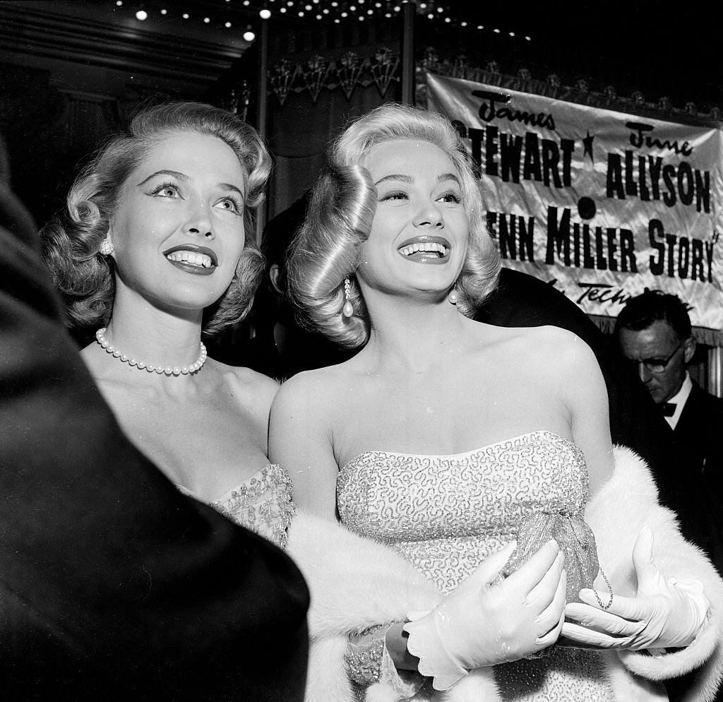 Mamie Van Doren with Sara Shane the premiere of 'The Glenn Miller Story', 1953.