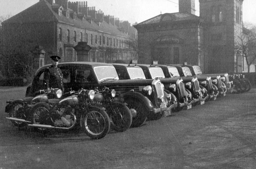Oldham Borough Police's vehicle fleet in the 1940s