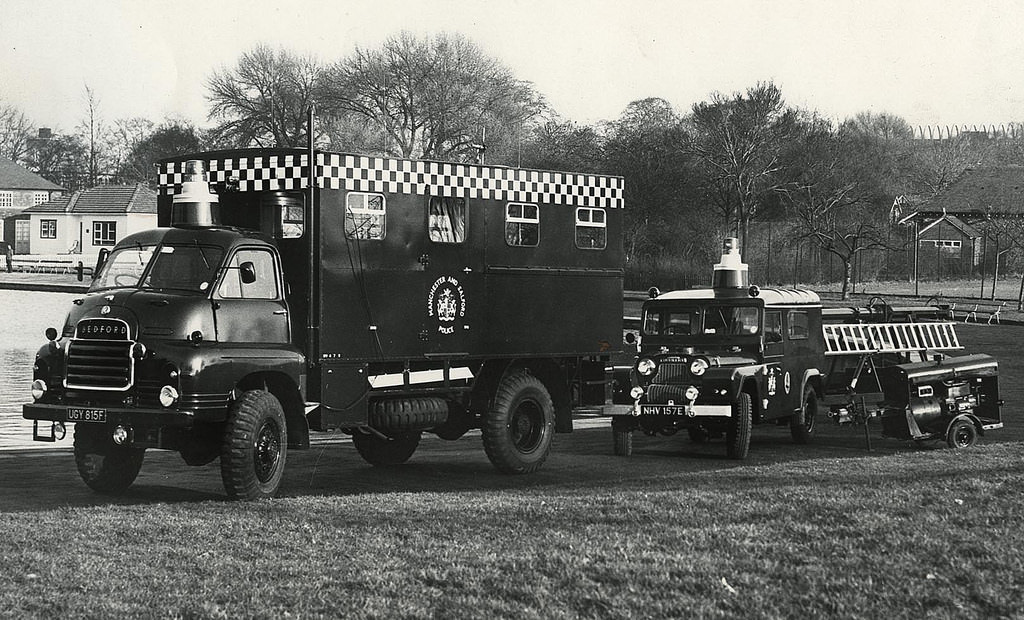 Manchester and Salford Police mobile incident unit, 1968.