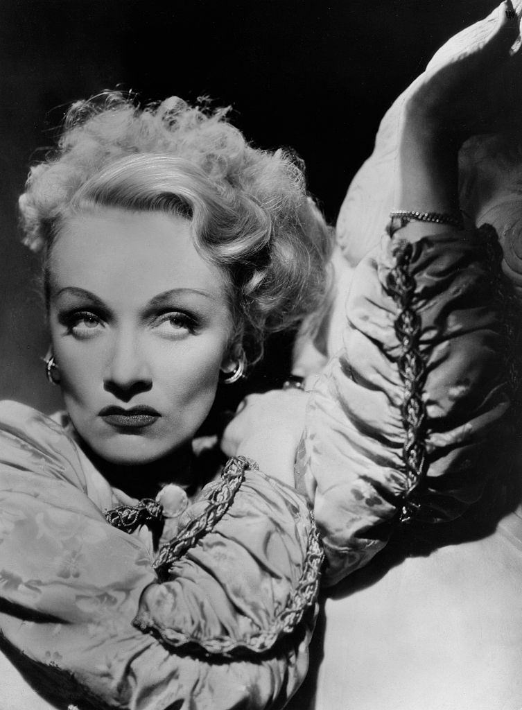 Marlene Dietrich, 1933.