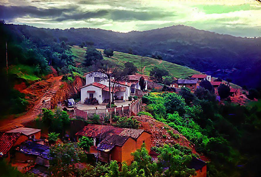 Hillside homes in Taxco, Mexico, 1955