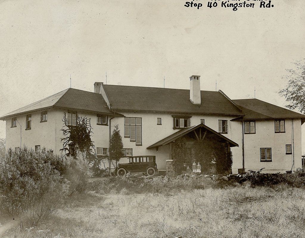 The Bichford stop 40 Kingston Rd, 1899.