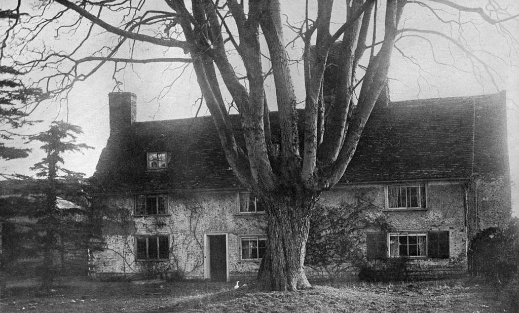 Buckden Cottage, Brampton, Ontario, 1890s.