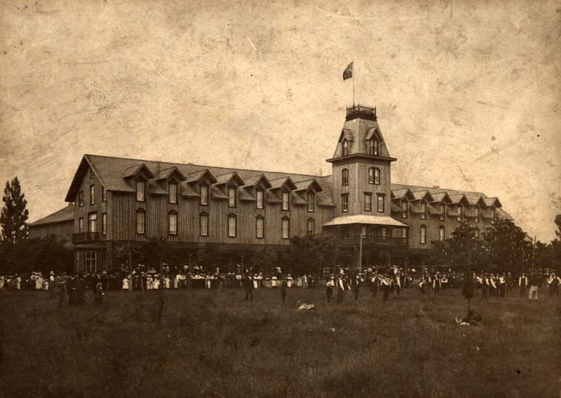 The Point Farms, summer resort near Goderich, Ontario, 1890s