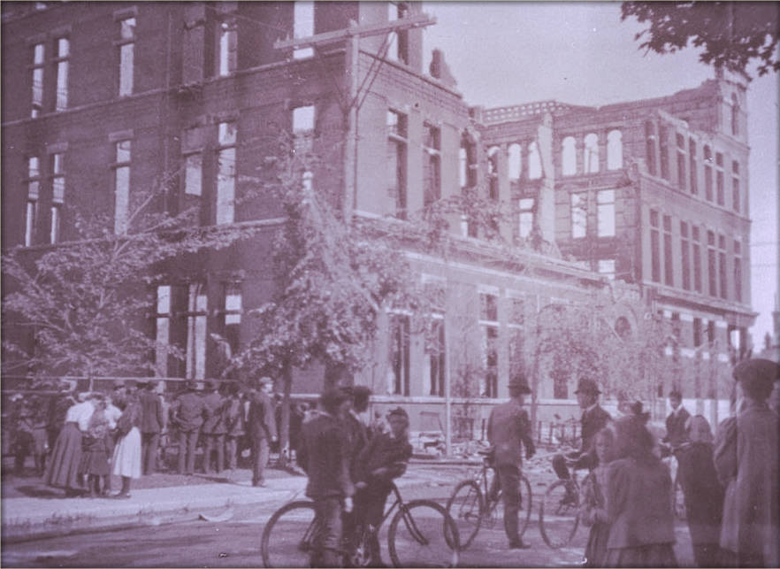 Ruins of the Gilmour Hotel on Bank Street, 1890s